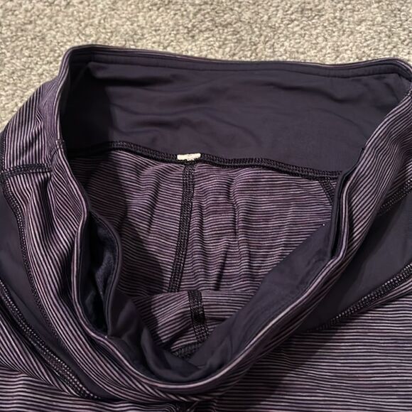 Lululemon-Run: Inspire Crop‎ II-Sz 6 -Wee Are From Space Deep Indigo - Picture 3 of 6